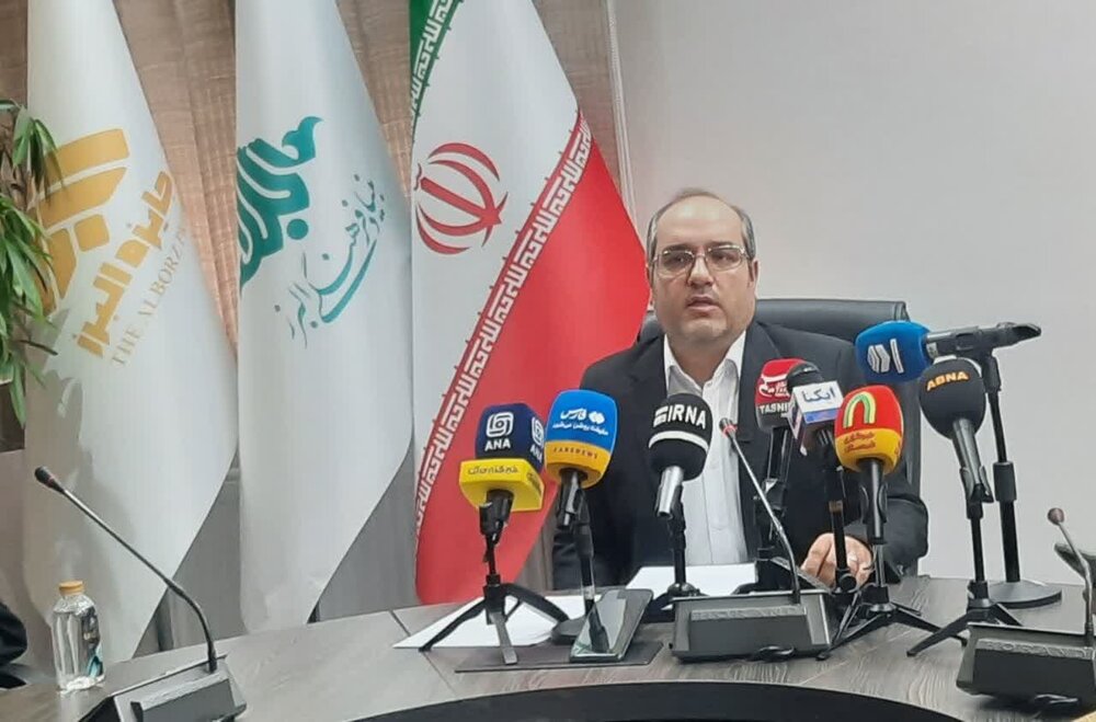 رشد ۴۹۰ درصدی حضور حوزویان در جایزه البرز ۱۴۰۴ / استقبال بی‌سابقه طلاب از نوبل ایرانی 