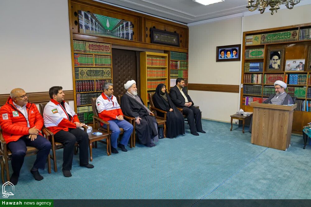 تصاویر / دیدار رئیس جمعیت هلال احمر با نماینده ولی‌فقیه در آذربایجان‌شرقی