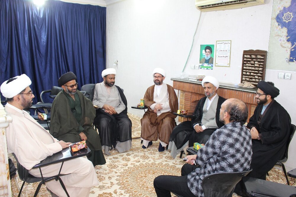 क़ुम के अल-विलाया मदरसा में शैक्षणिक सत्र का आयोजन