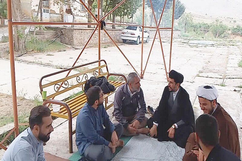 اردوی نشاط و معنویت طلاب مدرسه علمیه کنگاور در تویسرکان+تصاویر