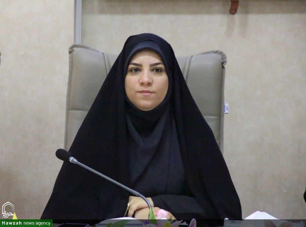 هویت و ماهیت ما وابسته به کار میدانی است 