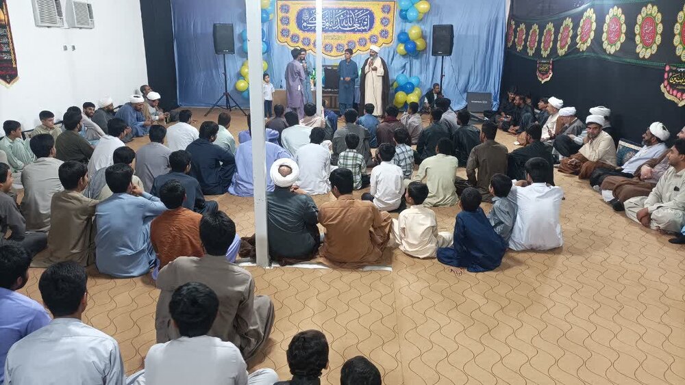 محبت پیامبر(ص) به حضرت زهرا(س) الگوی نگاه اسلام به دختران است