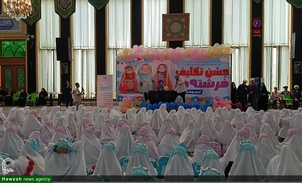 اجرای نمایش عروسکی گروه هنری رواق در مدارس دخترانه شهرستان دماوند