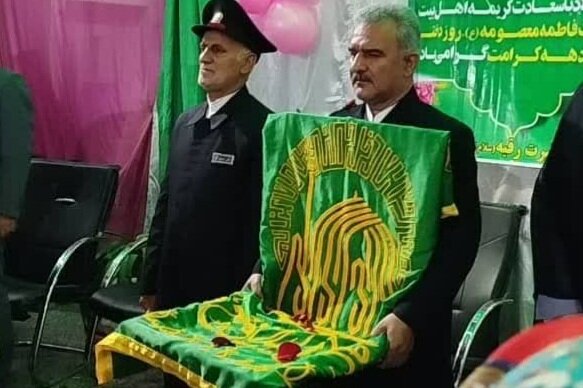 تصاویر/ عطر افشانی مدرسه علمیه خواهران برازجان با پرچم متبرک امام رضا (ع)