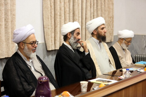 تصاویر/ مراسم رونمایی از کتاب تازه‌یاب الرسالة الفاطمیة