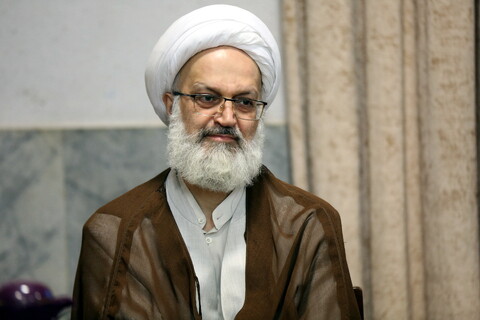 تصاویر/ مراسم رونمایی از کتاب تازه‌یاب الرسالة الفاطمیة