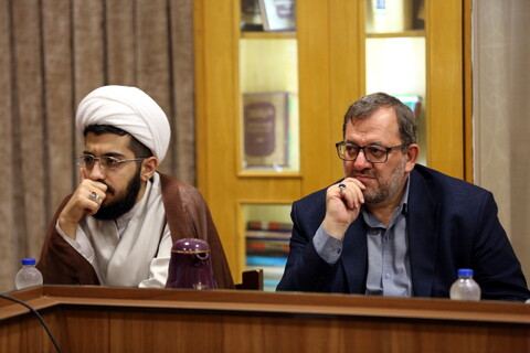 تصاویر/ مراسم رونمایی از کتاب تازه‌یاب الرسالة الفاطمیة