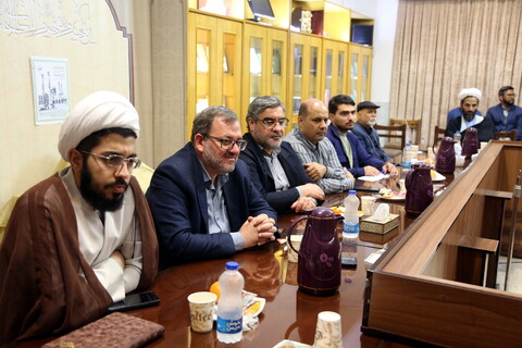 تصاویر/ مراسم رونمایی از کتاب تازه‌یاب الرسالة الفاطمیة