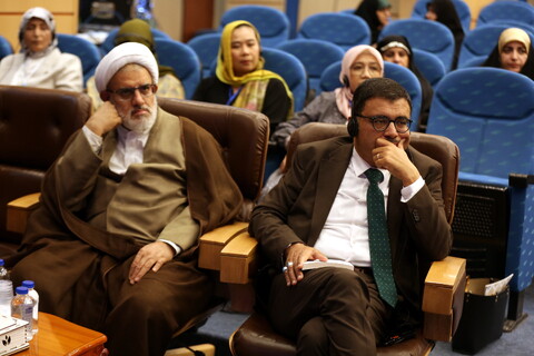 تصاویر/ اختتامیه اولین اجلاس بین المللی حقوق بشر در رهیافت شرقی