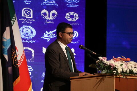 تصاویر/ اختتامیه اولین اجلاس بین المللی حقوق بشر در رهیافت شرقی