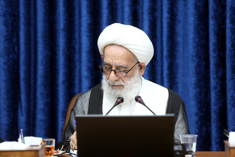 تصاویر/ سومین جلسه از سلسله نشست‌های اساتید و فضلای حوزه علمیه
