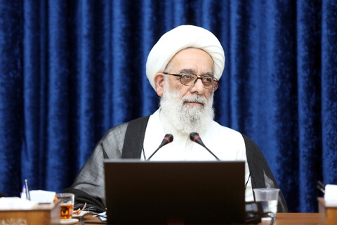 تصاویر/ سومین جلسه از سلسله نشست‌های اساتید و فضلای حوزه علمیه