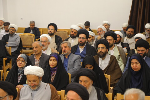 تصاویر / مراسم رونمایی از  " درگاه جامع فقه معاصر  " در قم