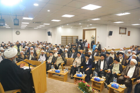 تصاویر / مراسم رونمایی از  " درگاه جامع فقه معاصر  " در قم