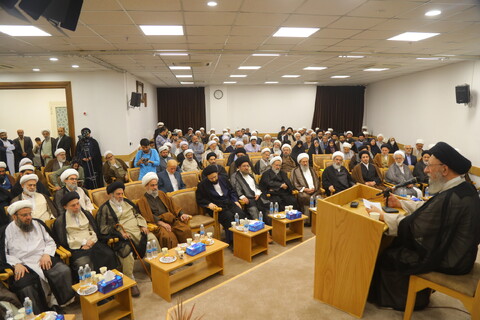 تصاویر / مراسم رونمایی از  " درگاه جامع فقه معاصر  " در قم