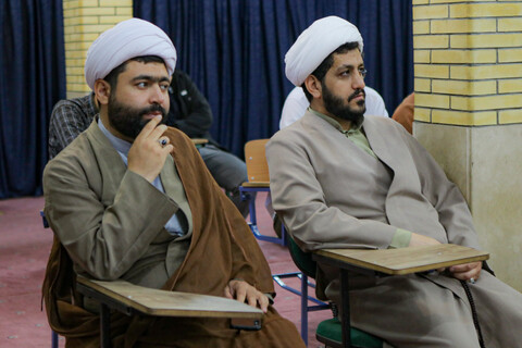 تصاویر/جلسه هم‌افزایی امنیت و بصیرتی و تعامل طلاب بسیجی با سپاه پاسداران