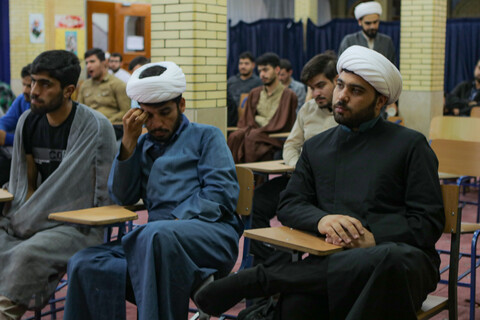 تصاویر/جلسه هم‌افزایی امنیت و بصیرتی و تعامل طلاب بسیجی با سپاه پاسداران