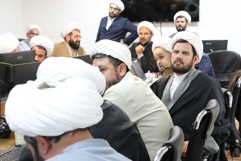 تصاویر/ کارگاه دانش افزایی هوش مصنوعی در حوزه علمیه آذربایجان غربی