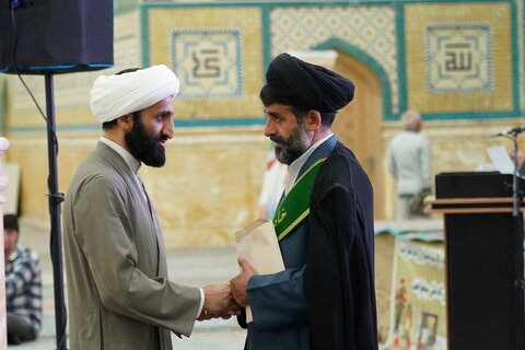 تصاویر/ پنجمین همایش شب خاطره ایثارگران مرکز مدیریت حوزه‌های علمیه کشور