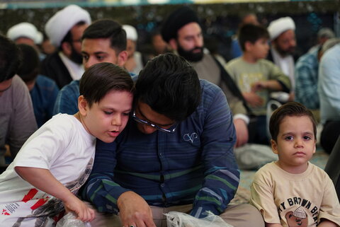 تصاویر/ پنجمین همایش شب خاطره ایثارگران مرکز مدیریت حوزه‌های علمیه کشور