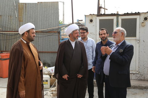 تصاویر/معاون منابع انسانی حوزه‌های علمیه کشور از پروژه‌های عمرانی مدرسه علمیه الغدیر اهواز بازدید کرد