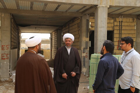 تصاویر/معاون منابع انسانی حوزه‌های علمیه کشور از پروژه‌های عمرانی مدرسه علمیه امام حسن مجتبی (علیه السلام) اهواز بازدید کرد