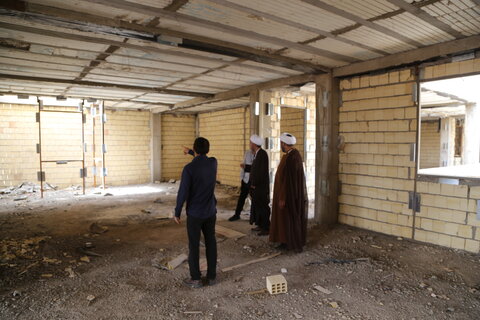 تصاویر/معاون منابع انسانی حوزه‌های علمیه کشور از پروژه‌های عمرانی مدرسه علمیه امام حسن مجتبی (علیه السلام) اهواز بازدید کرد