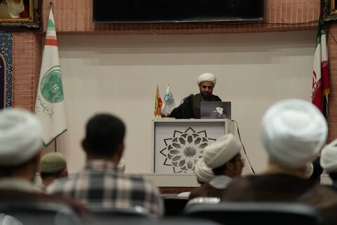 تصاویر/دوره آموزشی نقد وهابیت با حضور مبلغان حوزه علمیه خوزستان برگزار شد