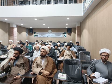 تصاویر/دوره آموزشی نقد وهابیت با حضور مبلغان حوزه علمیه خوزستان برگزار شد