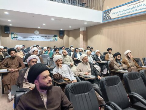 تصاویر/دوره آموزشی نقد وهابیت با حضور مبلغان حوزه علمیه خوزستان برگزار شد