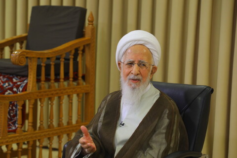 تصاویر / دیدار تولیت آستان قدس رضوی با آیت الله العظمی جوادی آملی