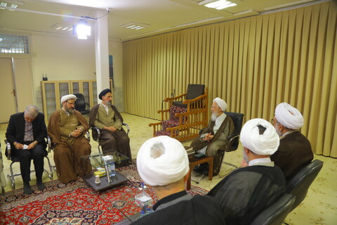 تصاویر / دیدار تولیت آستان قدس رضوی با آیت الله العظمی جوادی آملی