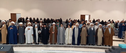 تصاویر/ تجلیل از استادان نمونه مدارس علمیه منطقه کاشان