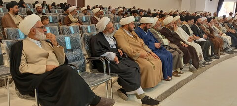 تصاویر/ تجلیل از استادان نمونه مدارس علمیه منطقه کاشان