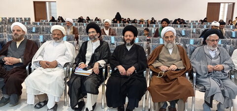 تصاویر/ تجلیل از استادان نمونه مدارس علمیه منطقه کاشان