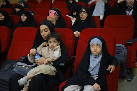 تصاویر /  اولین همایش خانواده بزرگ کریمه