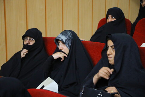 تصاویر /  اولین همایش خانواده بزرگ کریمه