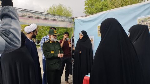 تصاویر/برگزاری عرفه عفاف و حجاب در شازند