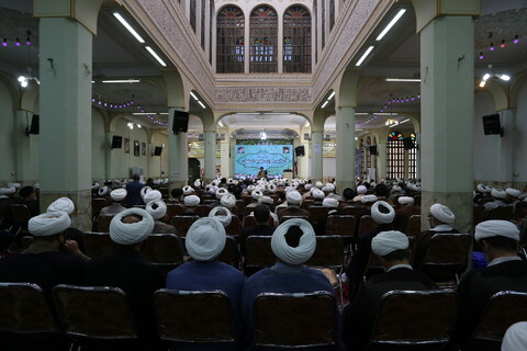 تصاویر / همایش  بزرگداشت اساتید حوزه علمیه استان اصفهان