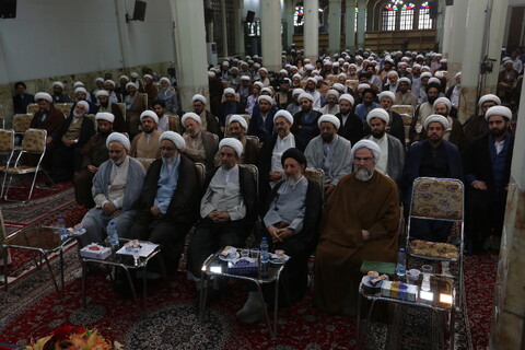 تصاویر / همایش  بزرگداشت اساتید حوزه علمیه استان اصفهان