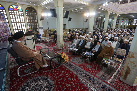 تصاویر / همایش  بزرگداشت اساتید حوزه علمیه استان اصفهان