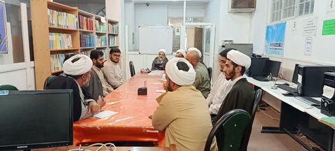 تصاویر / نشست علمی پژوهشی مدرسه علمیه امیرالمؤمنین(ع) آران و بیدگل