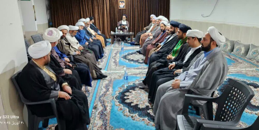 رفتار ما باید معرف اخلاق اسلامی باشد