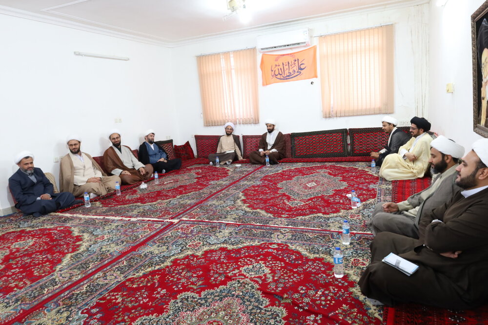 دیدار مدیر حوزه علمیه سیستان و بلوچستان با اساتید مدرسه علمیه چابهار