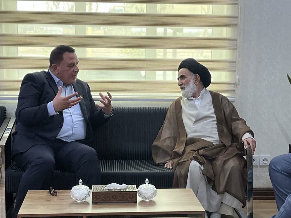 نماینده ولی فقیه در وزارت جهاد کشاورزی در جمع کارکنان شرکت کشت و صنعت دعبل خزایی