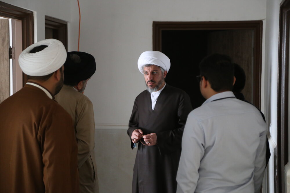 تصاویر/ بازدید معاون منابع انسانی و پشتیبانی حوزه‌های علمیه از پروژه‌ ساختمان مرکز مدیریت حوزه علمیه خوزستان