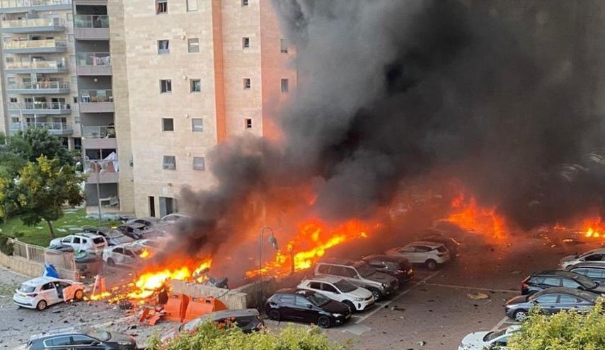 ناتوانی اسرائیل در خاموش کردن آتش؛ درخواست کمک از عربستان