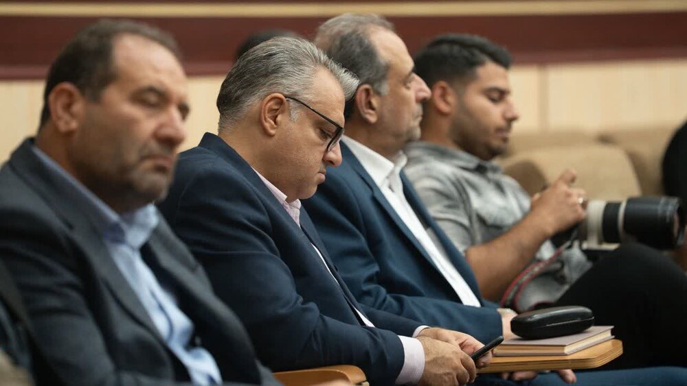 برنامه ریزی برای کنگره ۵۵۰۰ شهید البرز در جلسه عهد خادمی 2