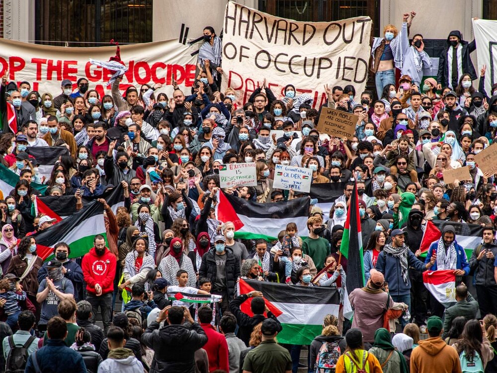 Estudiantes musulmanes y judíos de Harvard: "Somos víctimas de explotación política por parte de EE.UU."