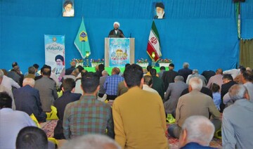 تصاویر/ اقامه نماز جمعه در اشتهارد